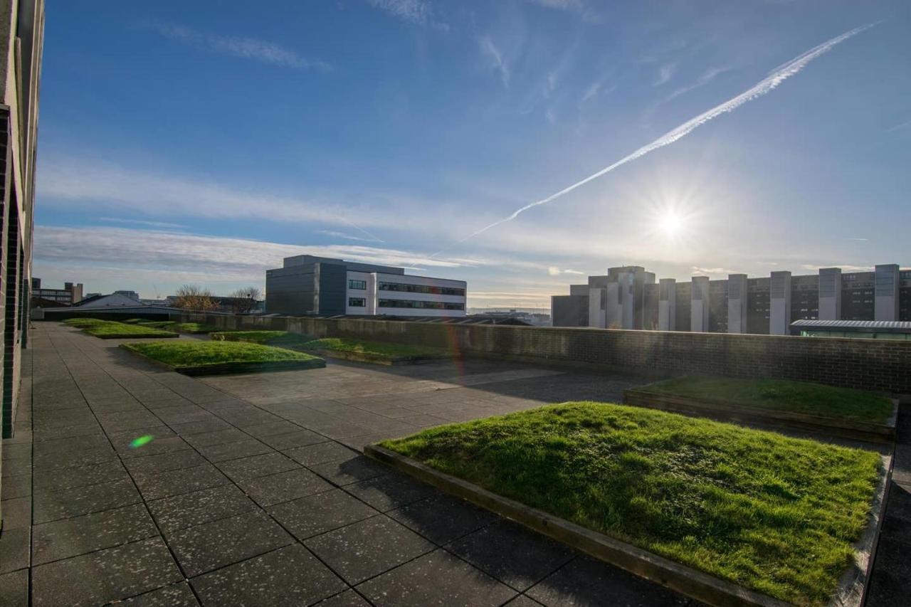 Modern 2 Bed Apartment, Next To Hydro And Secc! Glasgow Exterior photo
